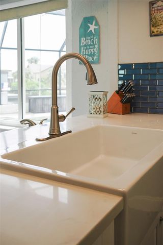 6527 BIMINI COURT, Apollo Beach, FL 33572