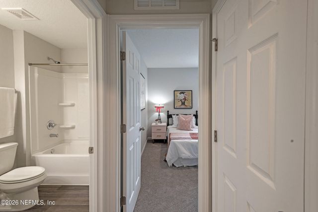 451 CAHOON Road, Jacksonville, FL 32220