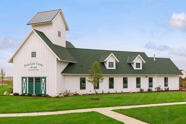 16909 Draft Horse Boulevard, Lakeville, MN 55044