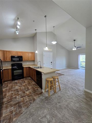 8726 S Kline Street 208, Littleton, CO 80127