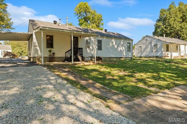 108 March Drive, Collinsville, IL 62234