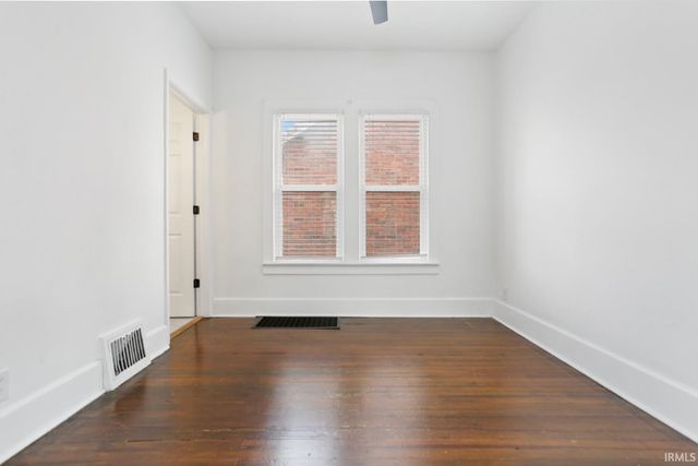 1566 E Morgan Avenue, Evansville, IN 47711