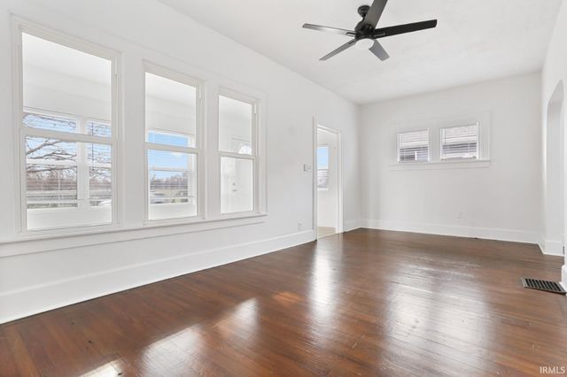 1566 E Morgan Avenue, Evansville, IN 47711