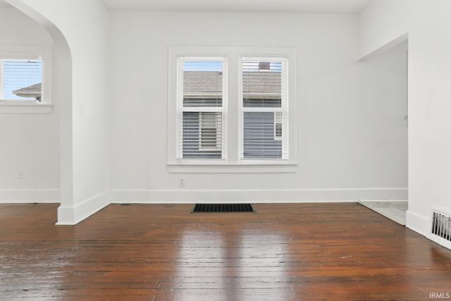 1566 E Morgan Avenue, Evansville, IN 47711