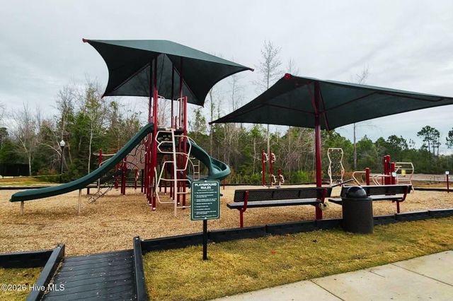 104 Kellerton Court, Winnabow, NC 28479