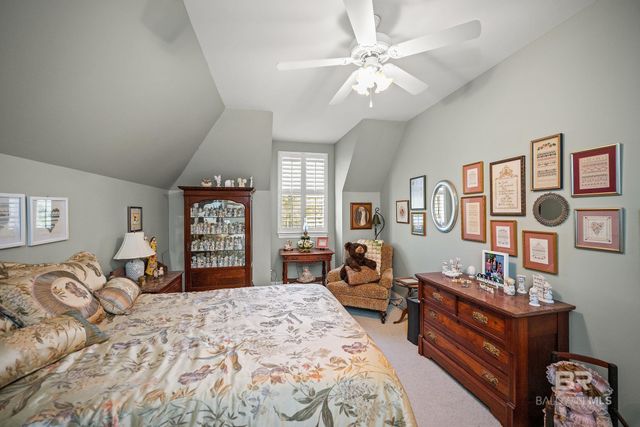 105 North Creek Circle, Fairhope, AL 36532