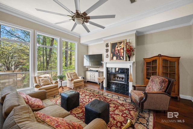 105 North Creek Circle, Fairhope, AL 36532