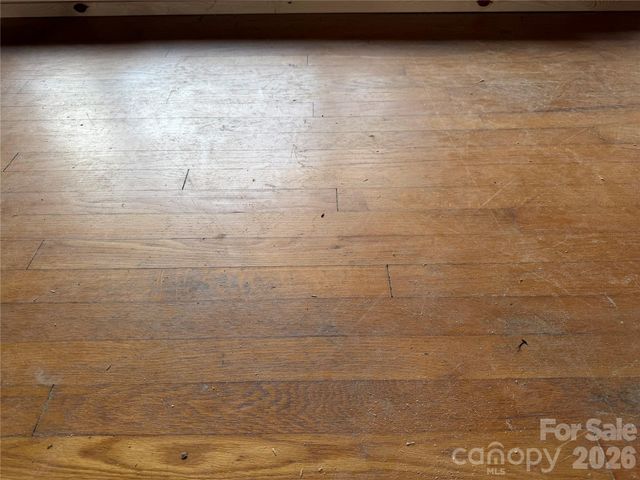 8315 Westbourne Drive, Charlotte, NC 28216