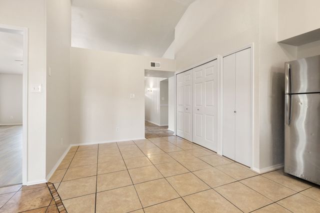 1025 Opal Drive, Desoto, TX 75115