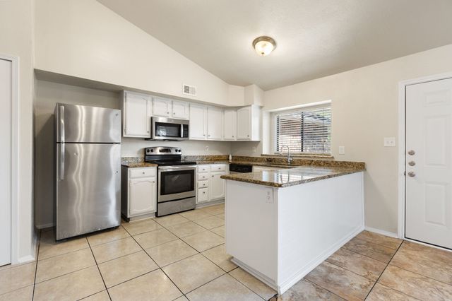 1025 Opal Drive, Desoto, TX 75115