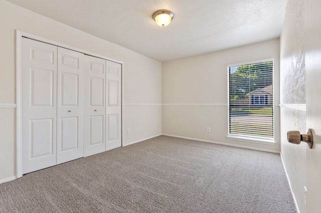 1025 Opal Drive, Desoto, TX 75115