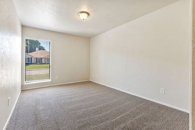 1025 Opal Drive, Desoto, TX 75115