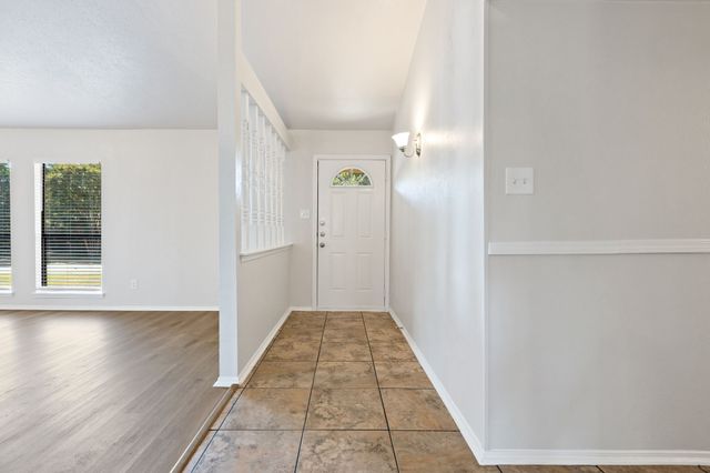 1025 Opal Drive, Desoto, TX 75115