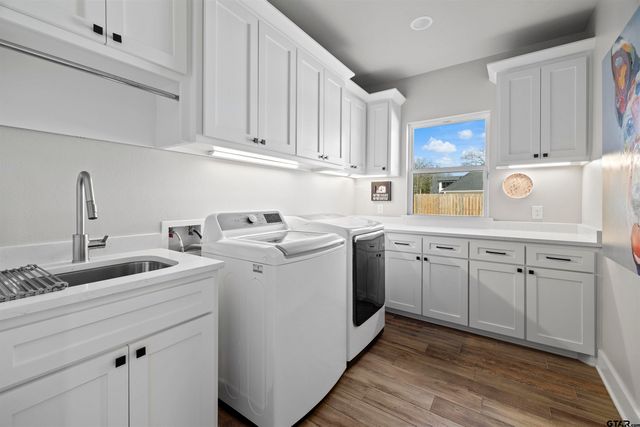 14681 Woodland Creek Dr, Tyler, TX 75706