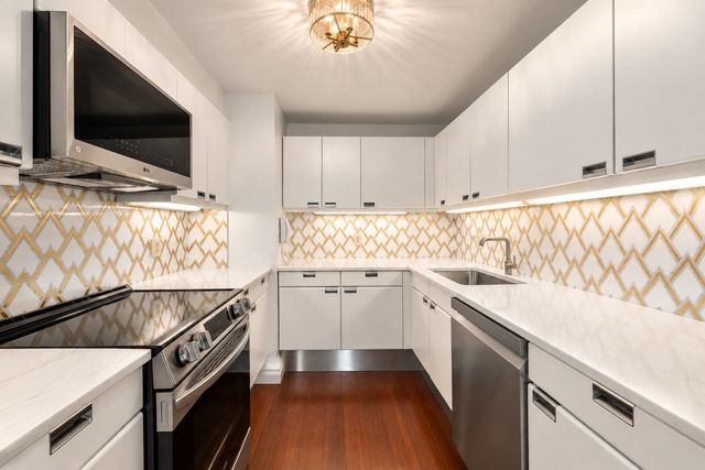 220 Boylston St 1514, Boston, MA 02130