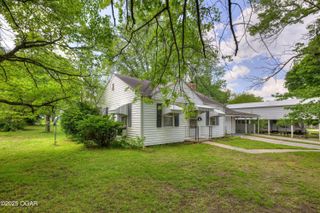 720 Kentland Drive, Neosho, MO 64850