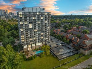 2300 Riverside Drive E, Tulsa, OK 74114