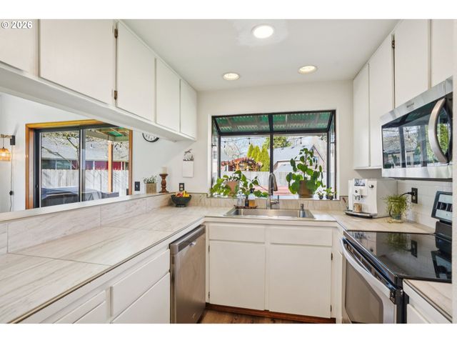 628 Sw 1ST Ct, Battle Ground, WA 98604