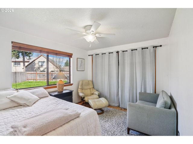 628 Sw 1ST Ct, Battle Ground, WA 98604