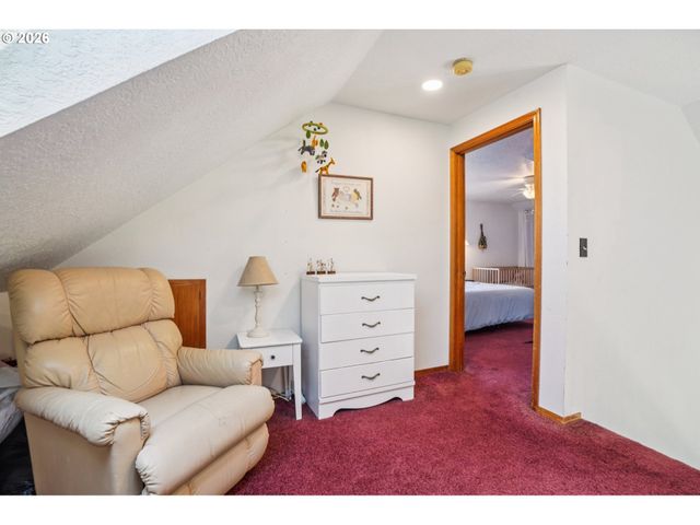 628 Sw 1ST Ct, Battle Ground, WA 98604