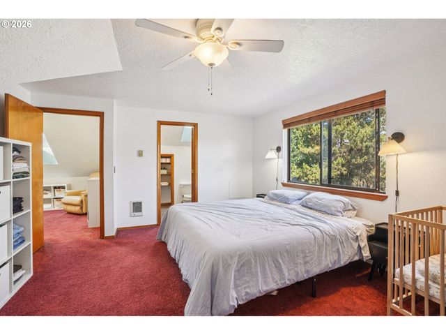 628 Sw 1ST Ct, Battle Ground, WA 98604