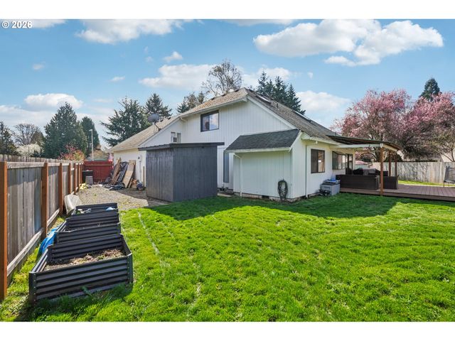 628 Sw 1ST Ct, Battle Ground, WA 98604