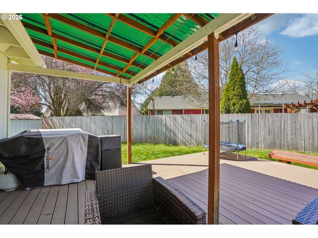 628 Sw 1ST Ct, Battle Ground, WA 98604