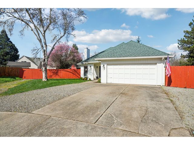 628 Sw 1ST Ct, Battle Ground, WA 98604