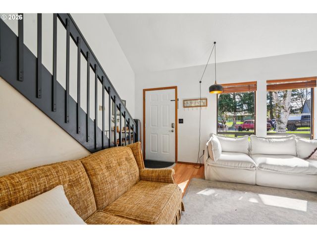 628 Sw 1ST Ct, Battle Ground, WA 98604