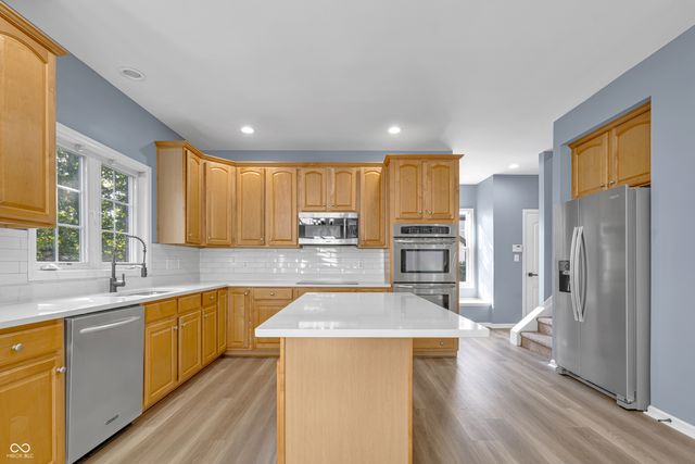 13913 Hawkstone Drive, Fortville, IN 46040