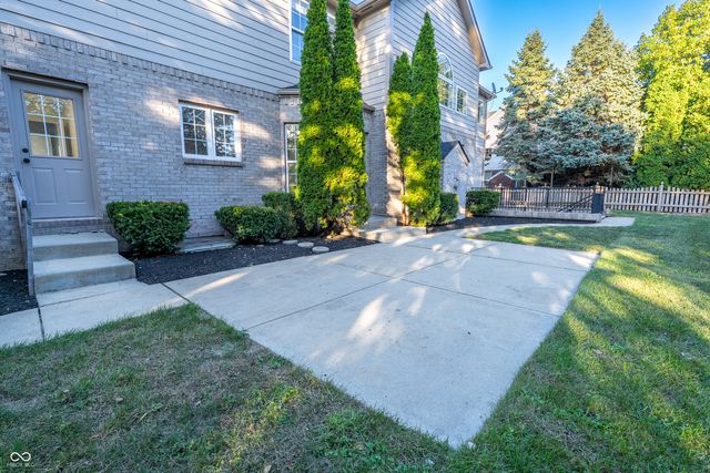 13913 Hawkstone Drive, Fortville, IN 46040