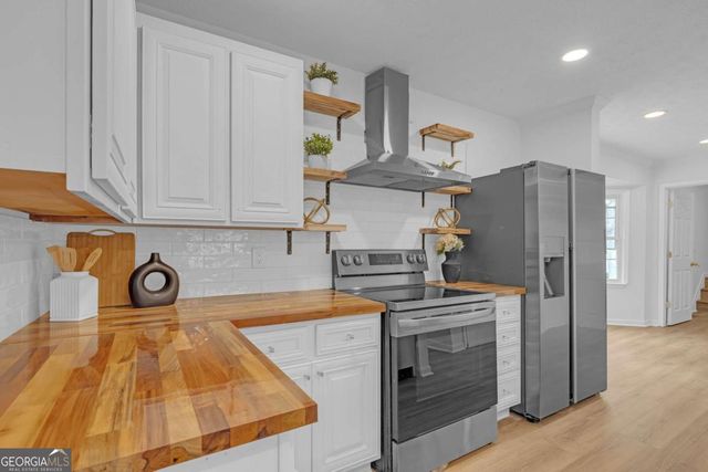 860 Winnbrook Drive, Dacula, GA 30019