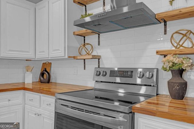 860 Winnbrook Drive, Dacula, GA 30019