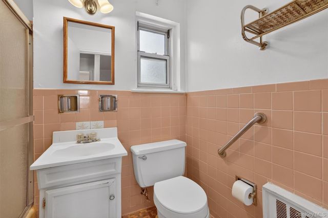 42 Charter Circle 42, Ossining, NY 10562