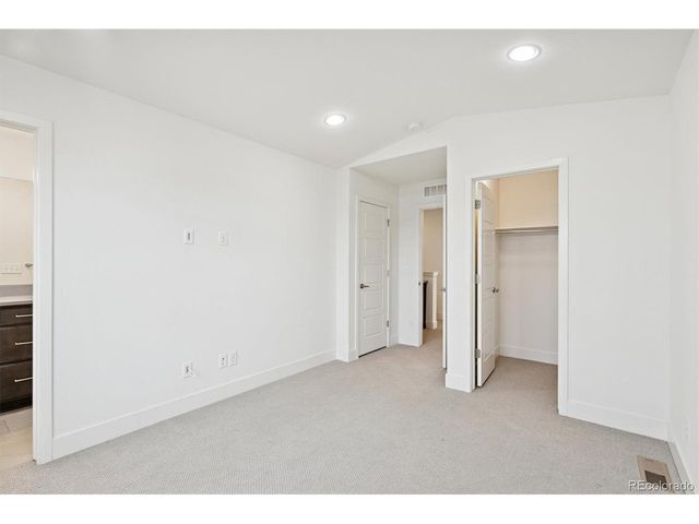 7812 W 43rd Pl, Wheat Ridge, CO 80033