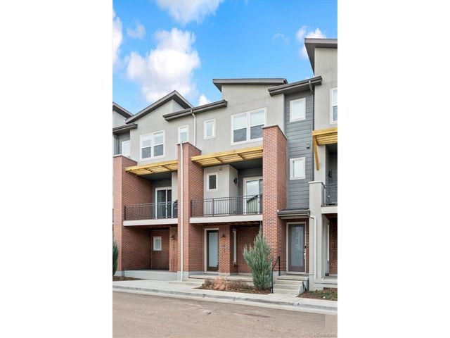 7812 W 43rd Pl, Wheat Ridge, CO 80033