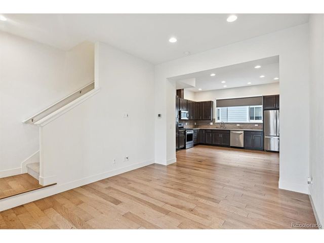 7812 W 43rd Pl, Wheat Ridge, CO 80033