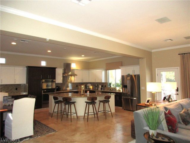 1927 Taylorville Street, Las Vegas, NV 89135