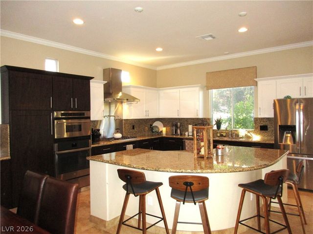 1927 Taylorville Street, Las Vegas, NV 89135