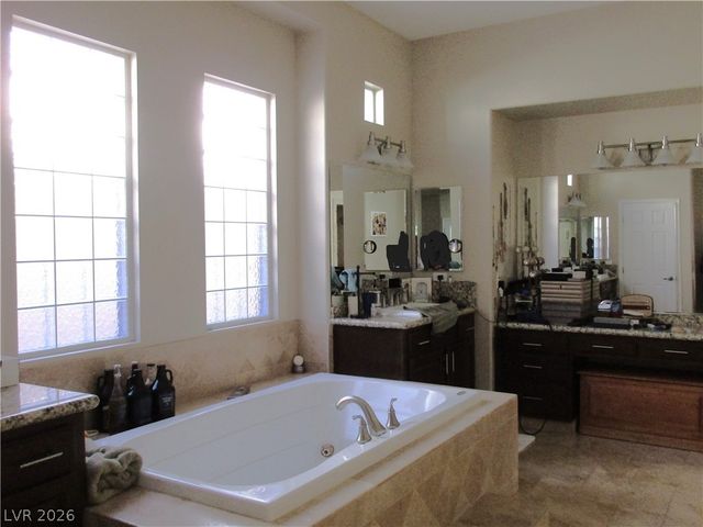 1927 Taylorville Street, Las Vegas, NV 89135