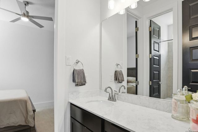 405 Corwin, Cibolo, TX 78108