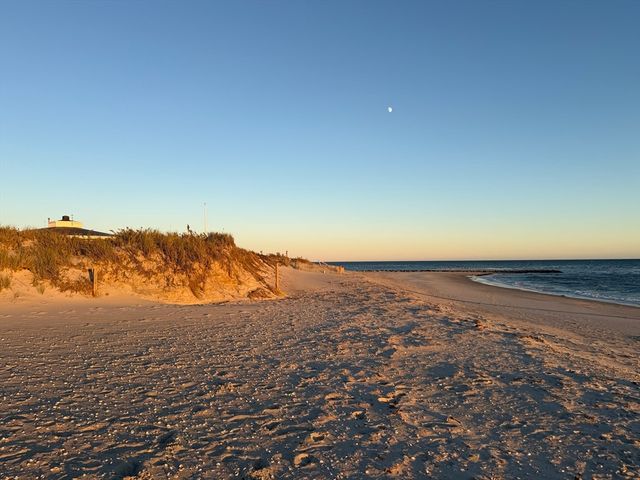 12 Spoonbill Rd, Dennis, MA 02670