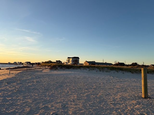 12 Spoonbill Rd, Dennis, MA 02670