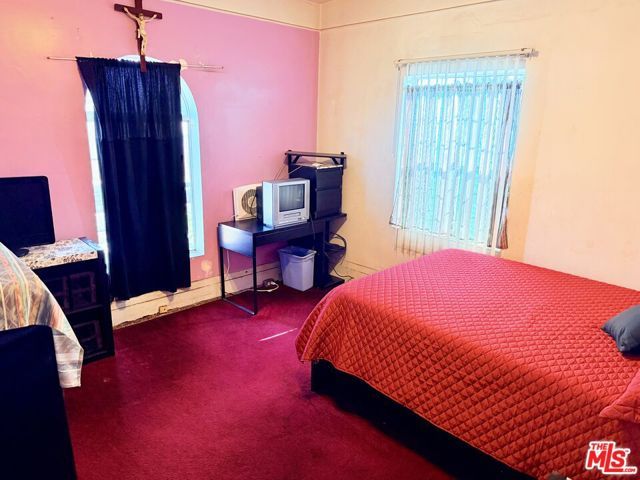 892 E Martin Luther King Jr Boulevard, Los Angeles, CA 90011