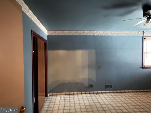 3113 JENKINTOWN RD, Glenside, PA 19038