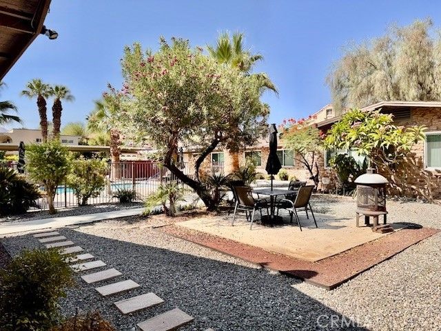74402 Abronia 6, Palm Desert, CA 92260