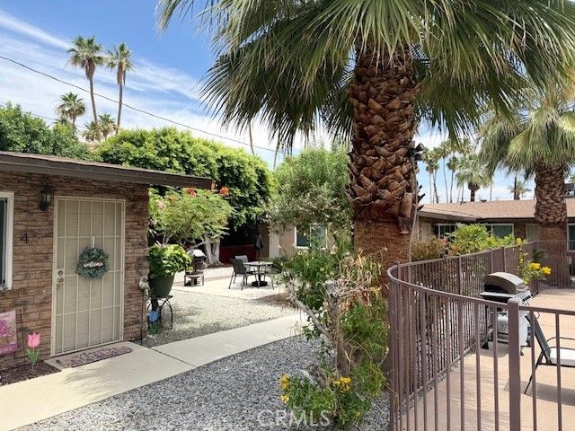 74402 Abronia 6, Palm Desert, CA 92260