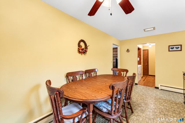17 Greenbriar Circle, Fairfield, CT 06824