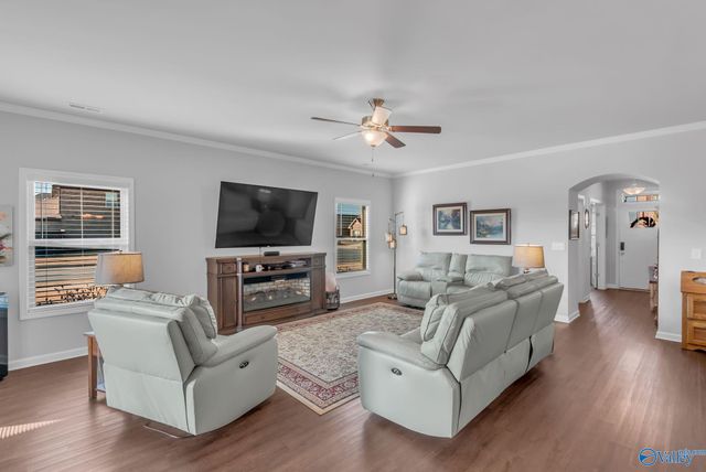 222 Holt Street, Meridianville, AL 35759