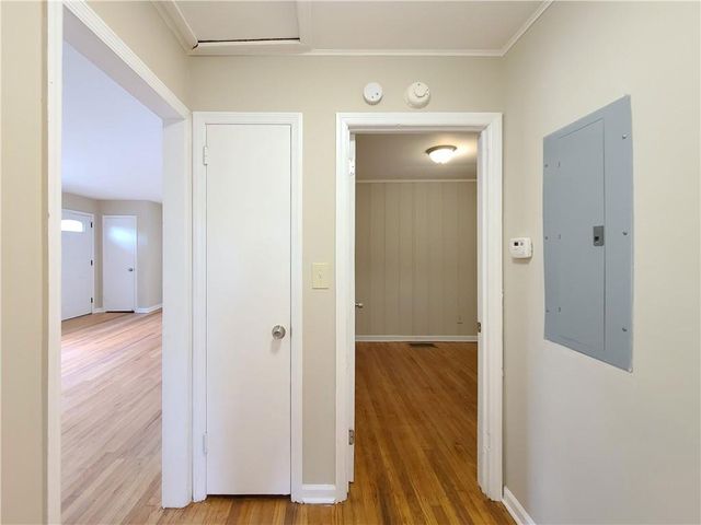 3225 Forrest Hills Drive, Hapeville, GA 30354